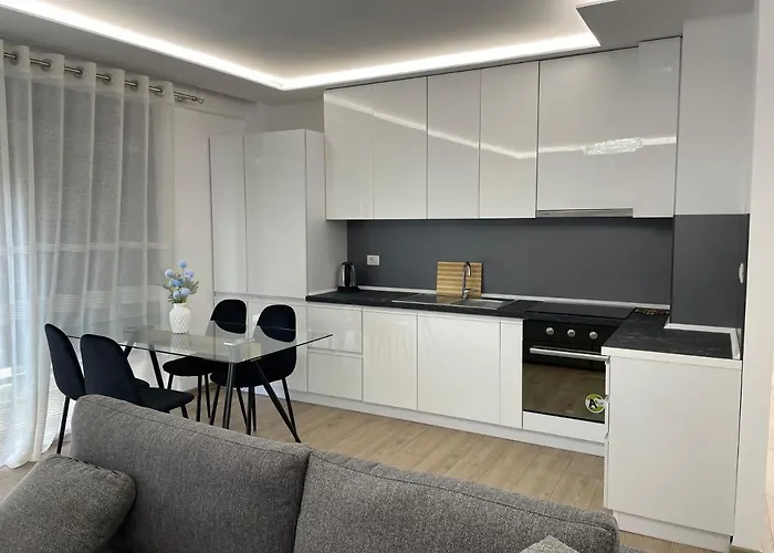 New Bazaar 2022 * Tirana